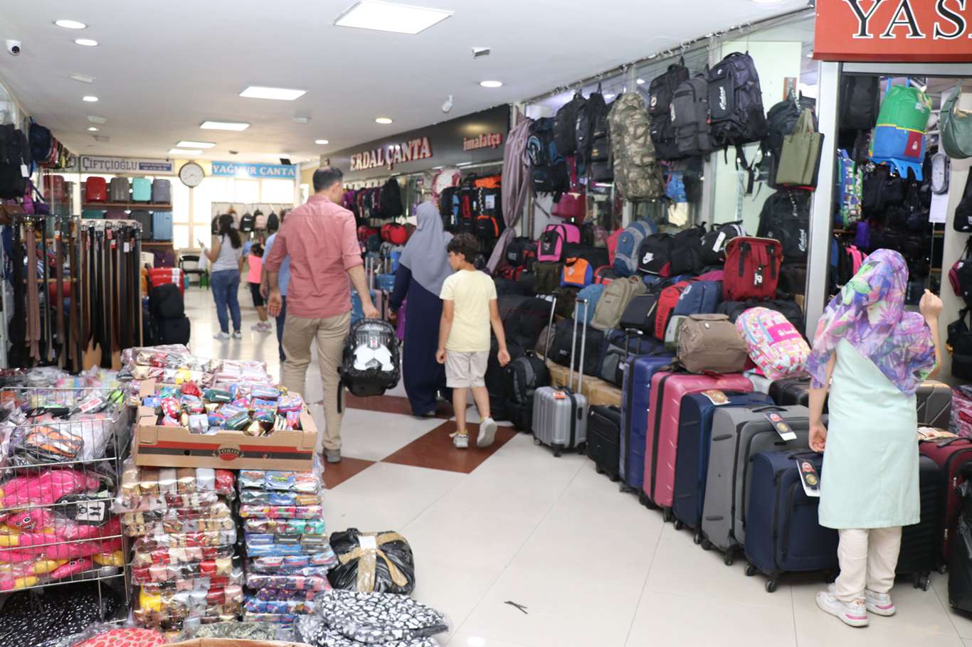 Sektör temsilcileri, çanta alırken dikkat edilecek hususlarda uyardı